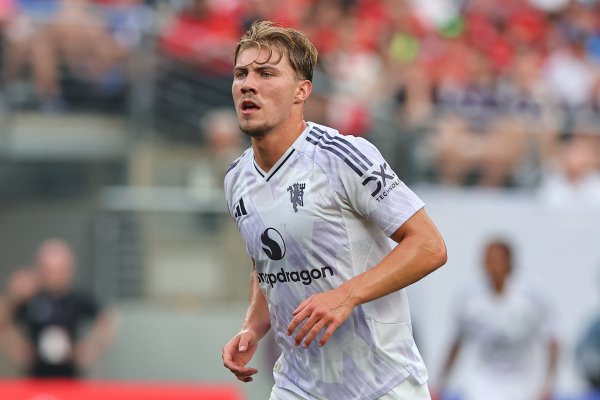 Dima: Hoylen has undergone a physical examination this morning and rents 50 million euros first and then buys Naples