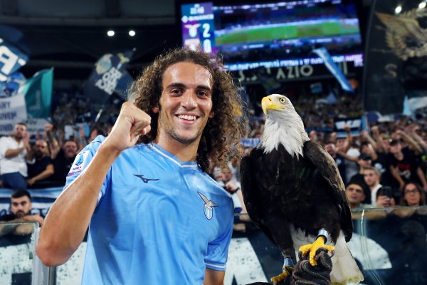 Sunderland boss discusses possibility of signing Guendouzi in January: We are in touch